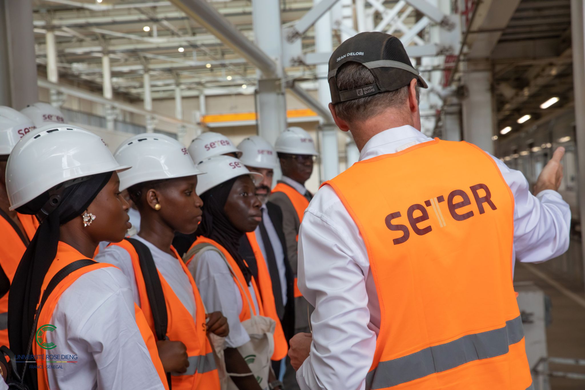 Étudiants URDFS en visite industrielle